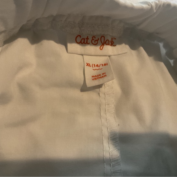 SUMMER CLEARANCE  $11. CAT & JACK WHITE EYELET MINI SKIRT. SIZE XL 14-16 - Picture 10 of 10